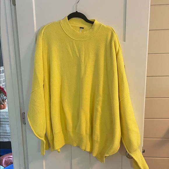 Free people sweater - Picture 1 of 3